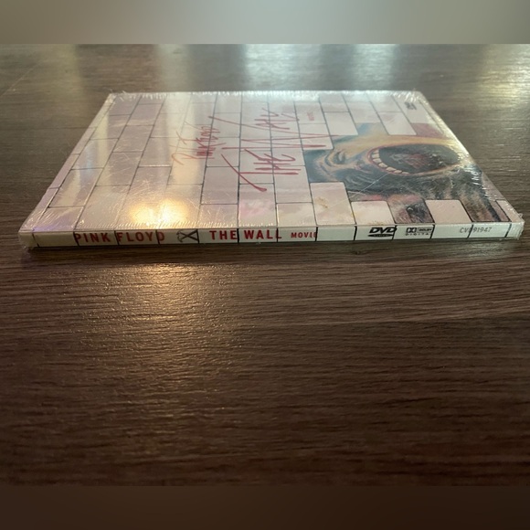 Pink Floyd The Wall DVD Cover - White and Red - Picture 4 of 5
